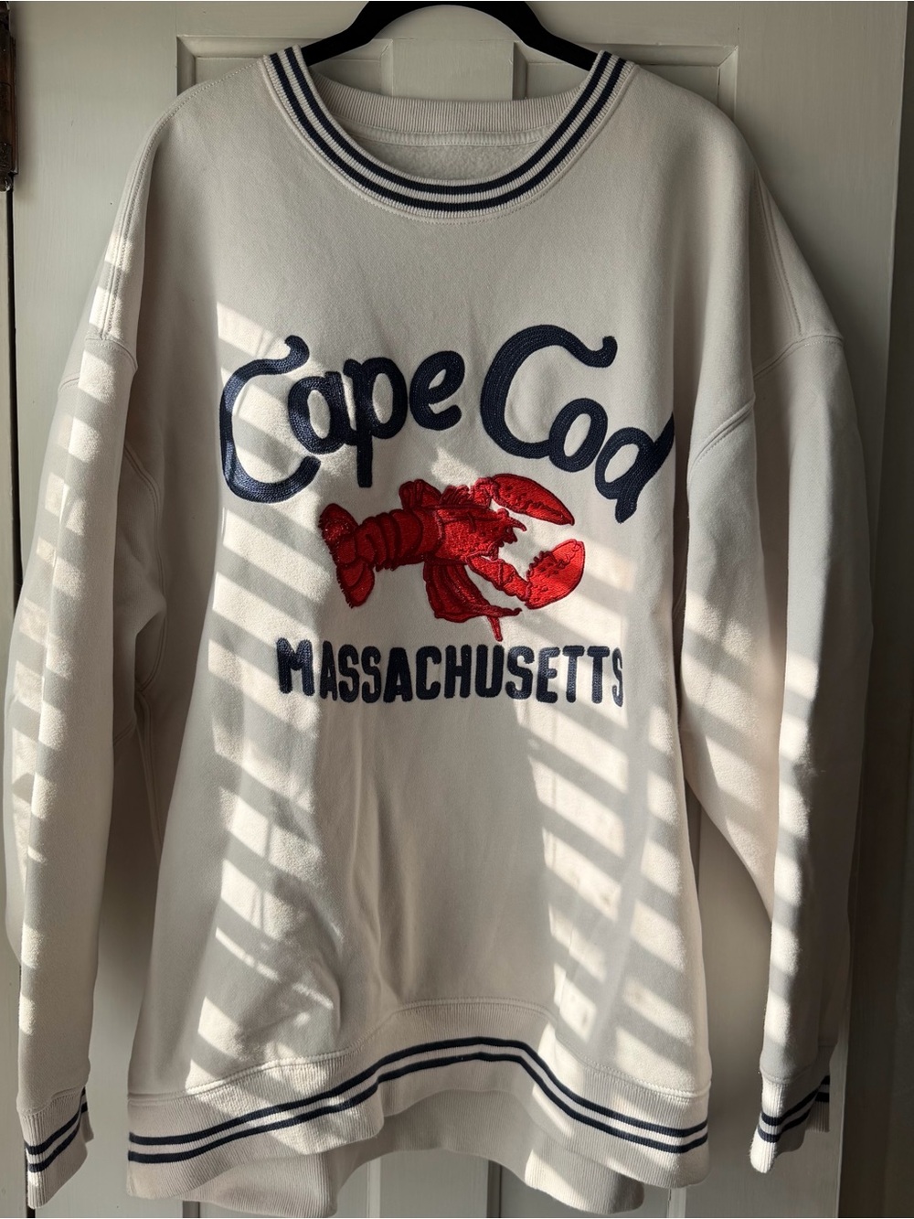Abercrombie & Fitch Cape Cod lobster cream sweatshirt